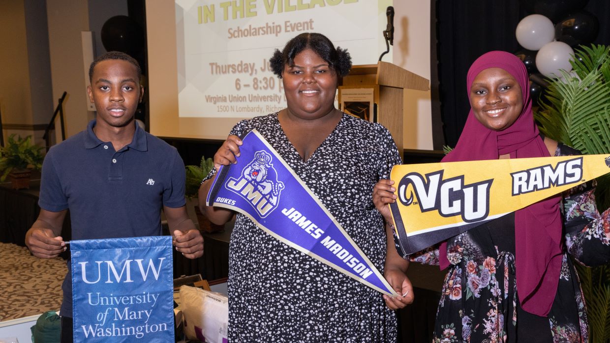 Three 2022 scholarship recipients pose together